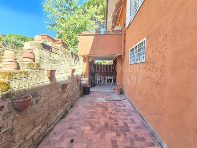 Villa Indipendente in vendita a Villaggio Vigna Fiorita, Roma Capitale