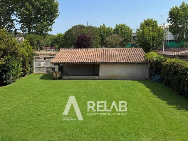 Villa Indipendente in vendita a Axa, Roma Capitale