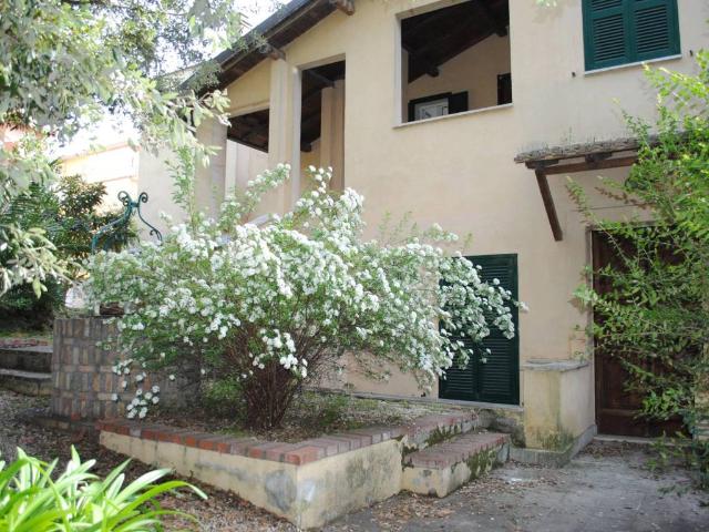 Villa Indipendente in vendita a Municipio Roma XIV, Roma Capitale