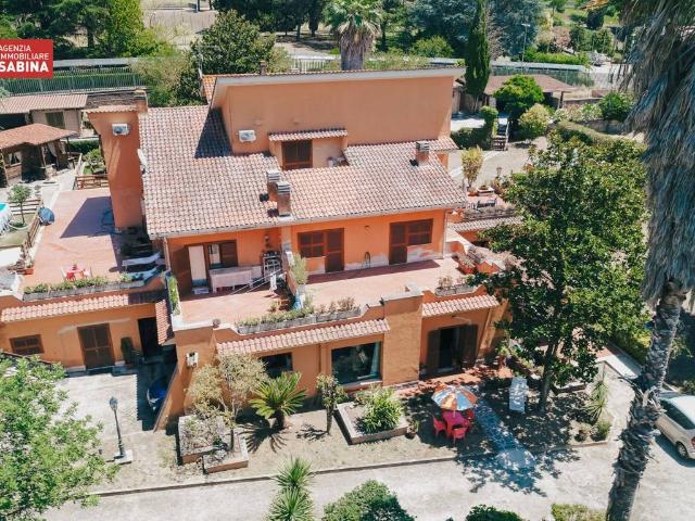 Villa Indipendente in vendita a Municipio Roma XV, Roma Capitale