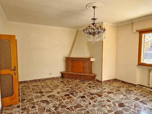 Villa Indipendente in vendita a Roma Capitale, Lazio