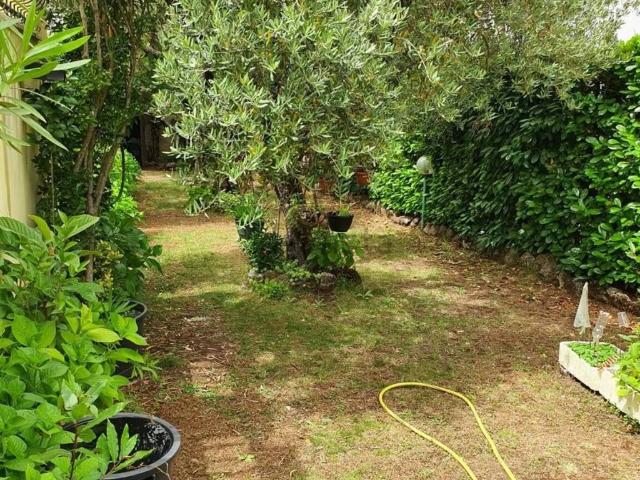 Villa Indipendente in vendita a Villa Verde, Roma Capitale