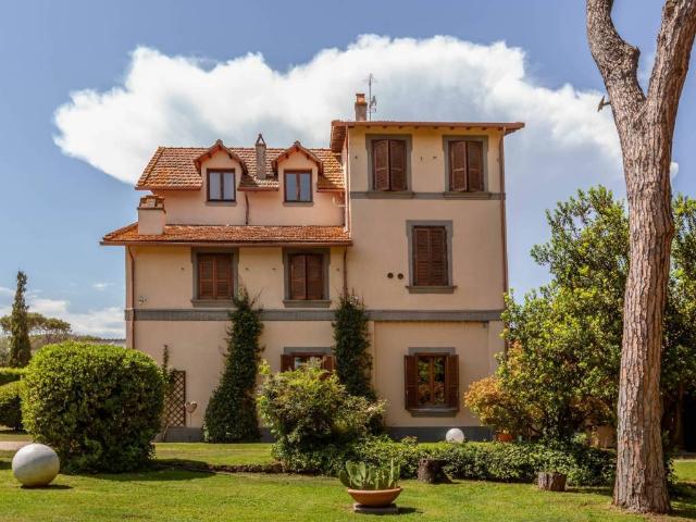 Villa Indipendente in vendita a Labaro, Roma