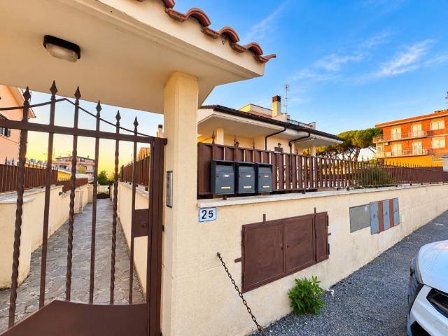 Villa Indipendente in vendita a San Vittorino, Roma
