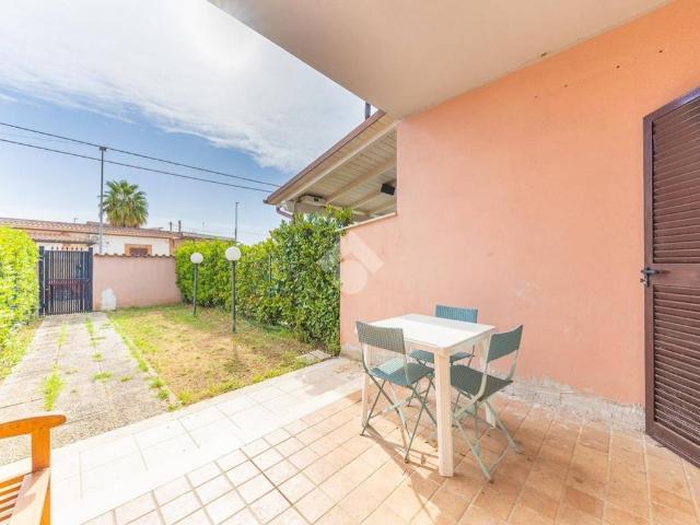 Villa Indipendente in vendita a Giardini di Corcolle, Roma Capitale