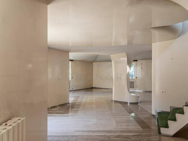 Villa Indipendente in vendita a Municipio Roma II, Roma Capitale