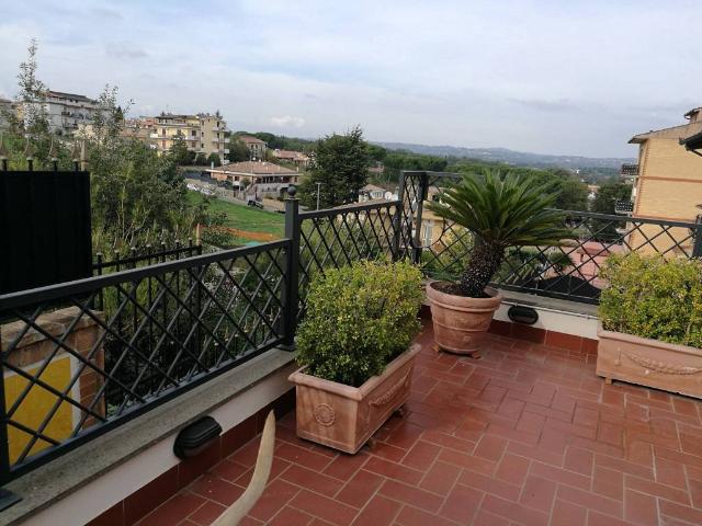 Villa Indipendente in vendita a Municipio Roma XV, Roma Capitale