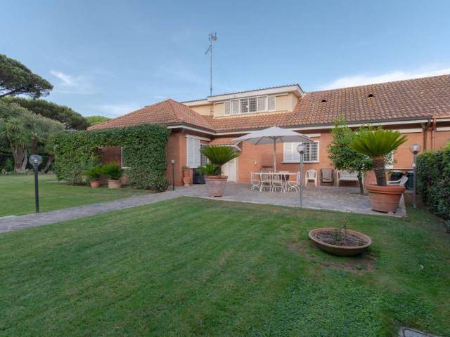 Villa Indipendente in vendita a Casal Lumbroso, Roma Capitale
