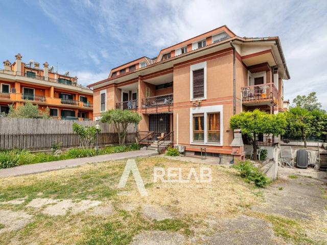 Villa Indipendente in vendita a Villaggio Breda, Roma Capitale