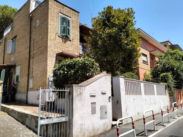 Villa Indipendente in vendita a Municipio Roma XIV, Roma Capitale