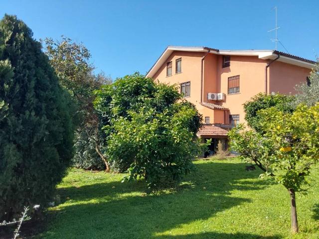 Villa Indipendente in vendita a Municipio Roma V, Roma Capitale