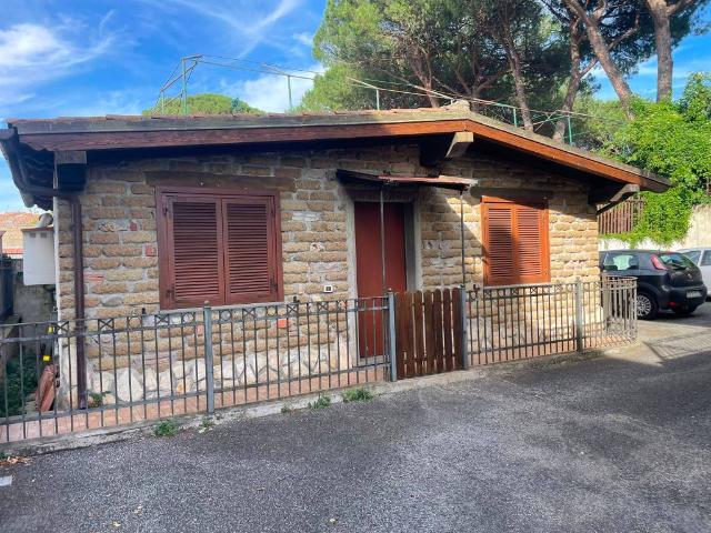 Villa Indipendente in vendita a Osteria Nuova, Roma Capitale
