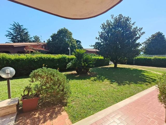 Villa Indipendente in vendita a Municipio Roma VII, Roma Capitale