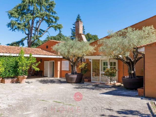 Villa Indipendente in vendita a Olgiata, Roma Capitale