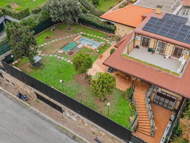 Villa Indipendente in vendita a Municipio Roma IX, Roma Capitale
