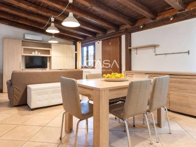 Villa Indipendente in vendita a Capannelle, Roma