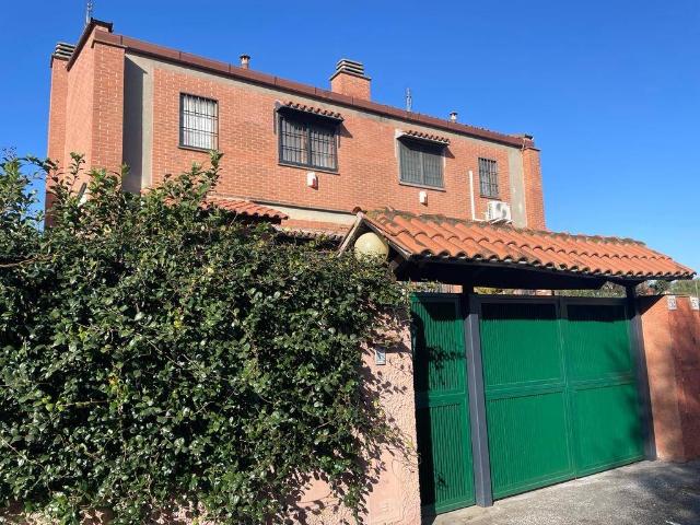 Villa Indipendente in vendita a Spinaceto, Roma Capitale
