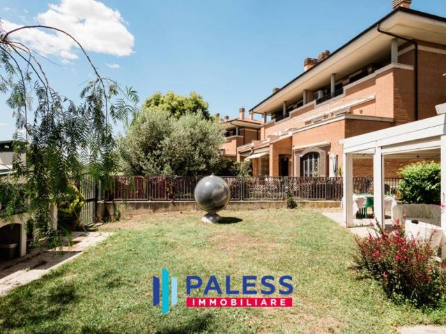 Villa Indipendente in vendita a Municipio Roma IX, Roma Capitale