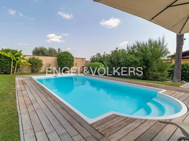 Villa Indipendente in vendita a Roma Capitale, Lazio