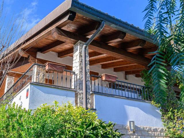 Villa Indipendente in vendita a Casal Lumbroso, Roma Capitale