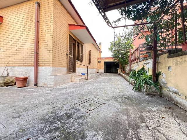 Villa Indipendente in vendita a Municipio Roma V, Roma Capitale