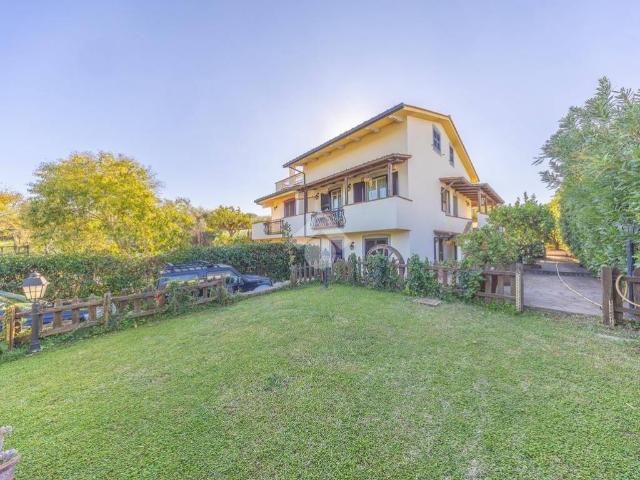 Villa Indipendente in vendita a Roma Capitale, Lazio