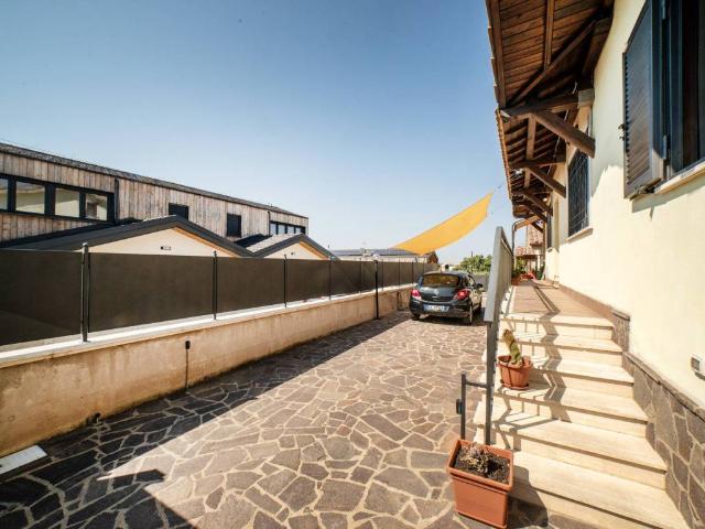 Villa Indipendente in vendita a Castelverde, Roma Capitale