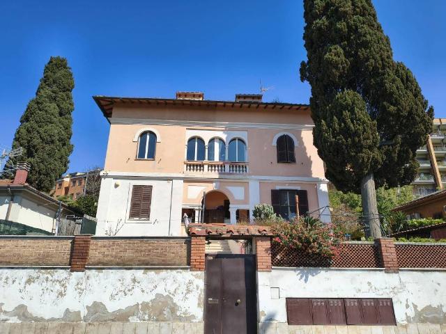 Villa Indipendente in vendita a Municipio Roma XI, Roma Capitale