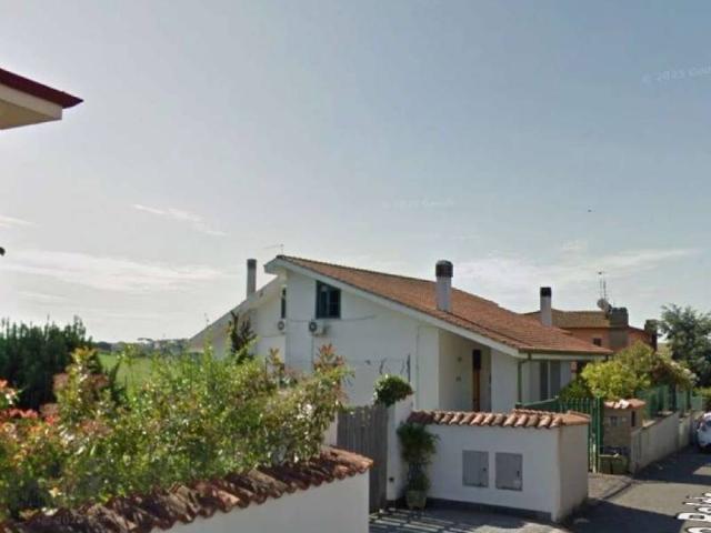 Villa Indipendente in vendita a Municipio Roma IX, Roma Capitale