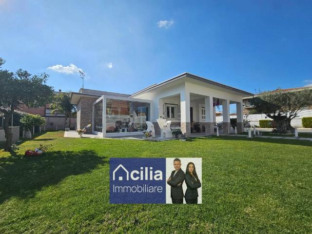 Villa Indipendente in vendita a San Giorgio di Acilia, Roma Capitale