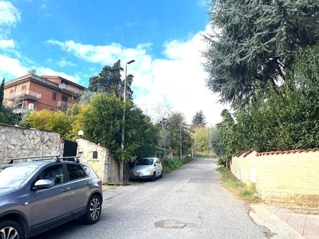 Villa Indipendente in vendita a Municipio Roma XIV, Roma Capitale