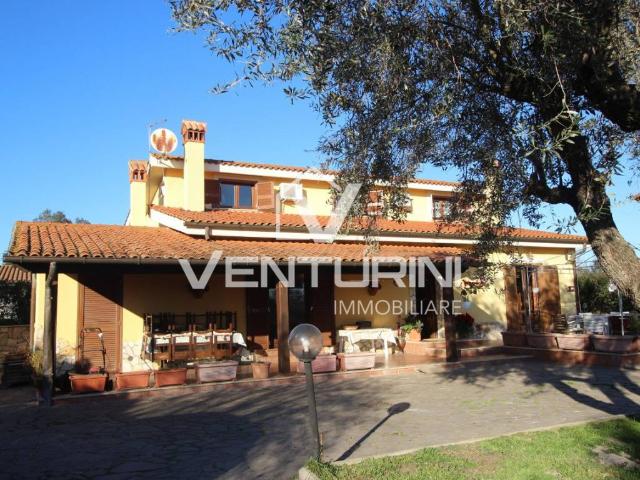 Villa Indipendente in vendita a Prima Porta, Montecompatri