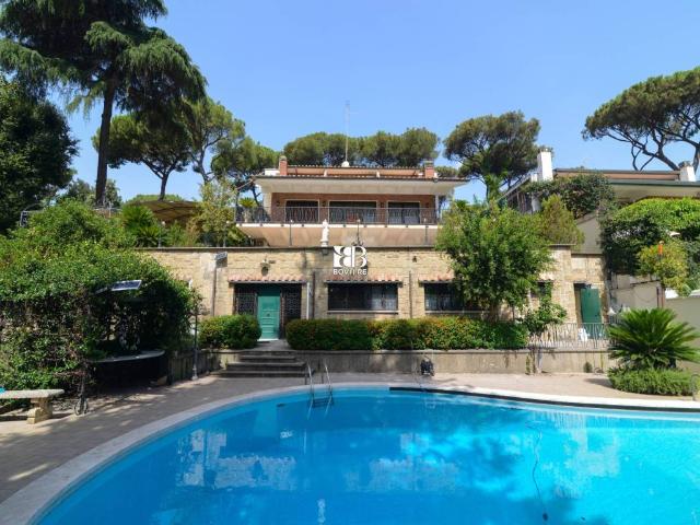 Villa Indipendente in vendita a Municipio Roma IX, Roma Capitale