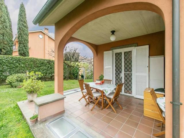 Villa Indipendente in vendita a Ponte Linari, Roma Capitale