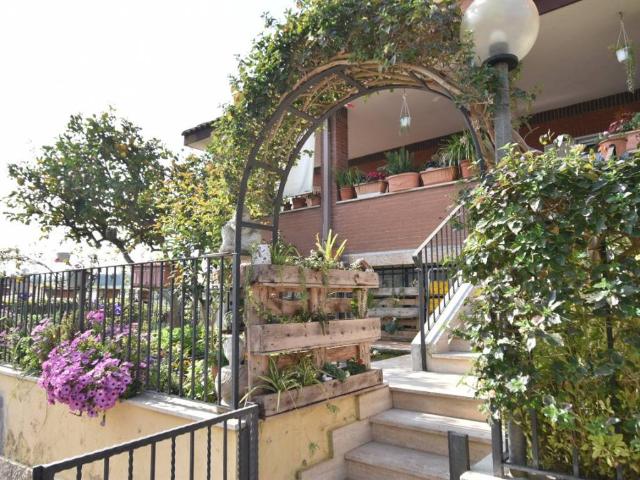Villa Indipendente in vendita a Ponte Galeria-La Pisana, Roma Capitale