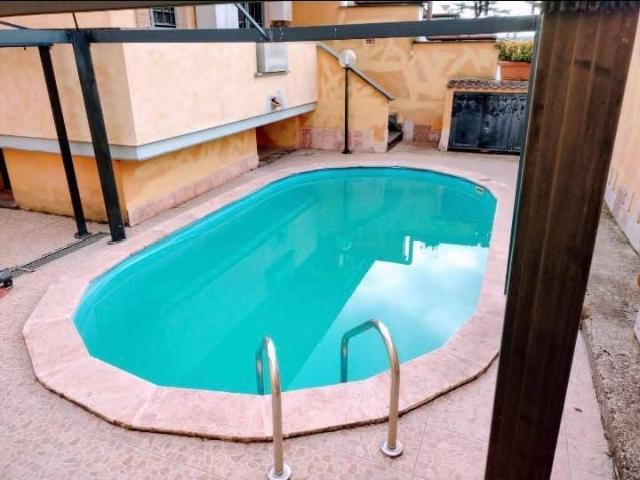 Villa Indipendente in vendita a Casal Lumbroso, Roma Capitale