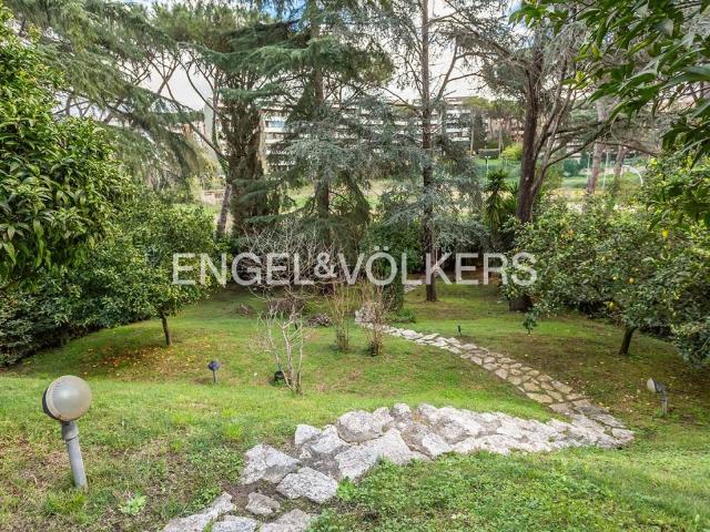 Villa Indipendente in vendita a Mostacciano, Roma Capitale