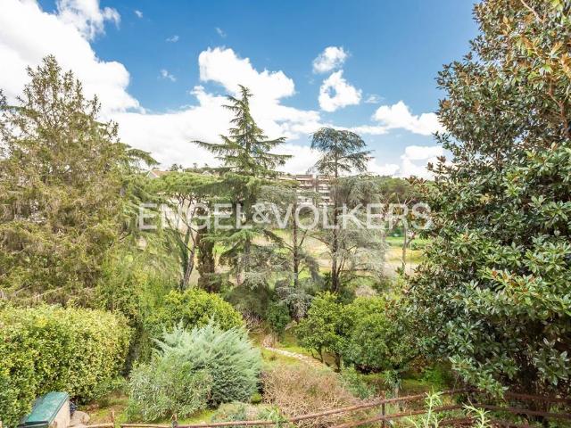 Villa Indipendente in vendita a Mostacciano, Roma Capitale