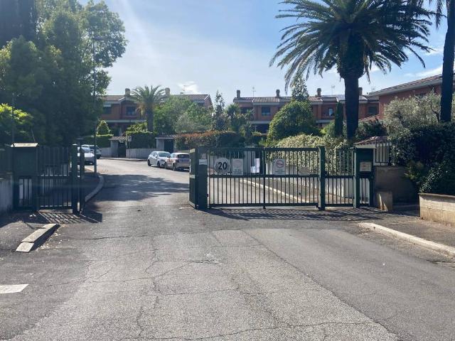 Villa Indipendente in vendita a Gianicolense, Roma Capitale
