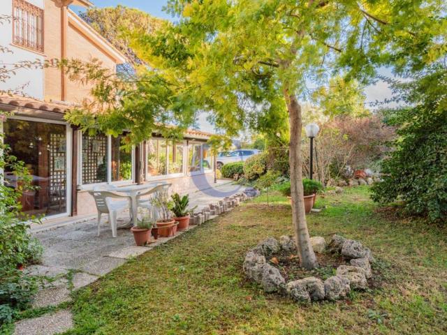 Villa Indipendente in vendita a Casal Lumbroso, Roma Capitale