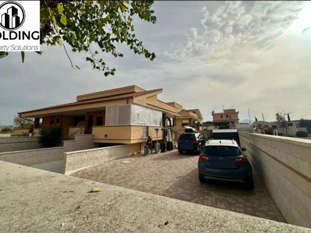 Villa Indipendente in vendita a Villaggio Breda, Roma Capitale