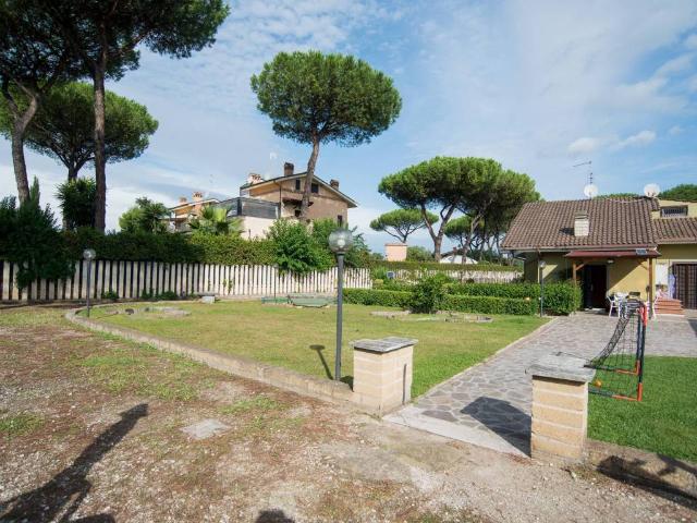 Villa Indipendente in vendita a Municipio Roma VII, Roma Capitale