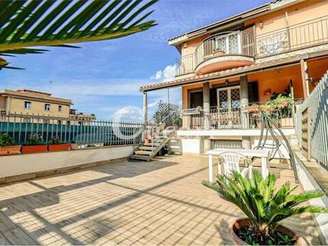 Villa Schiera in vendita a Prato Fiorito, Roma Capitale
