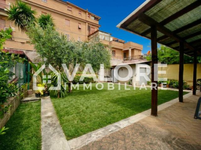 Villa Indipendente in vendita a Municipio Roma III, Roma Capitale