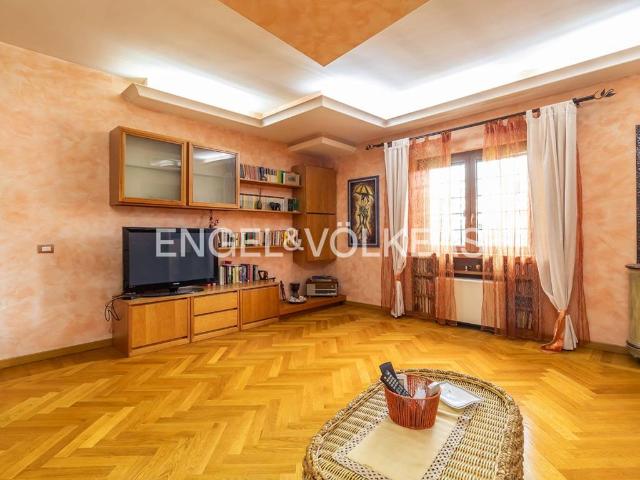 Villa Indipendente in vendita a Finocchio, Roma Capitale