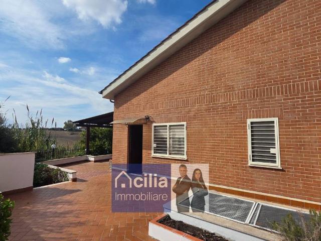 Villa Indipendente in vendita a Ponte Galeria-La Pisana, Roma Capitale