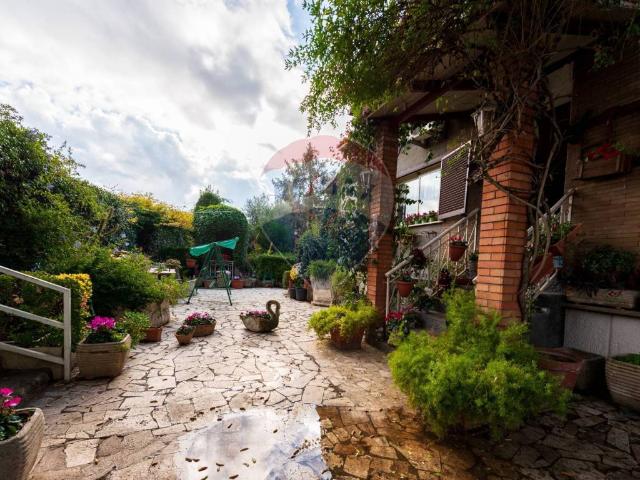 Villa Indipendente in vendita a Torrenova, Roma Capitale