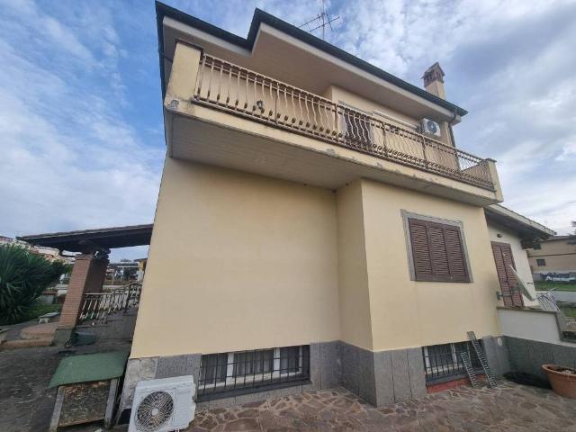 Villa Indipendente in vendita a Municipio Roma IX, Roma Capitale
