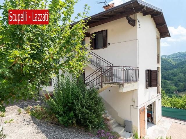 Villa Indipendente in vendita a Romagnese, Lombardia