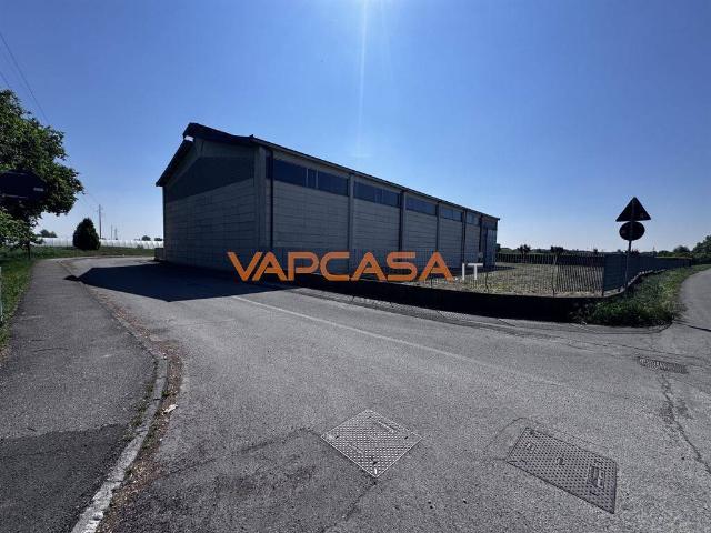 Villa Indipendente in vendita a Romano di Lombardia, Bergamo